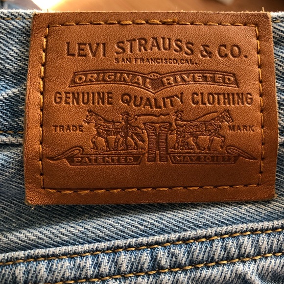 Levi’s Wedgie Straight Fit Jeans - Picture 5 of 5